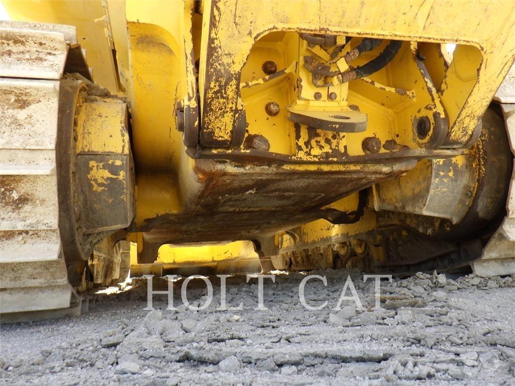 Komatsu D71EX-24 Buldožerji goseničarji