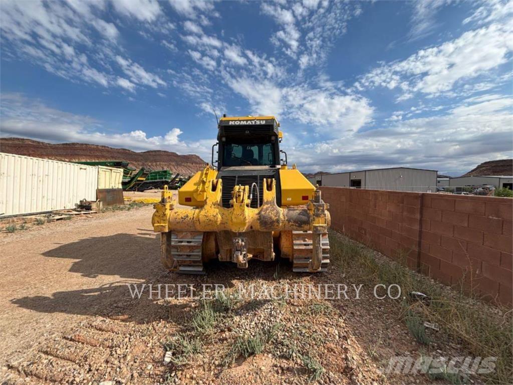 Komatsu D71EXI-24 Buldožerji goseničarji