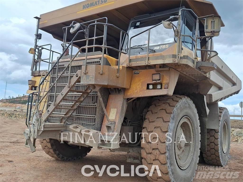 Komatsu HD785-7 Zglobni demperji