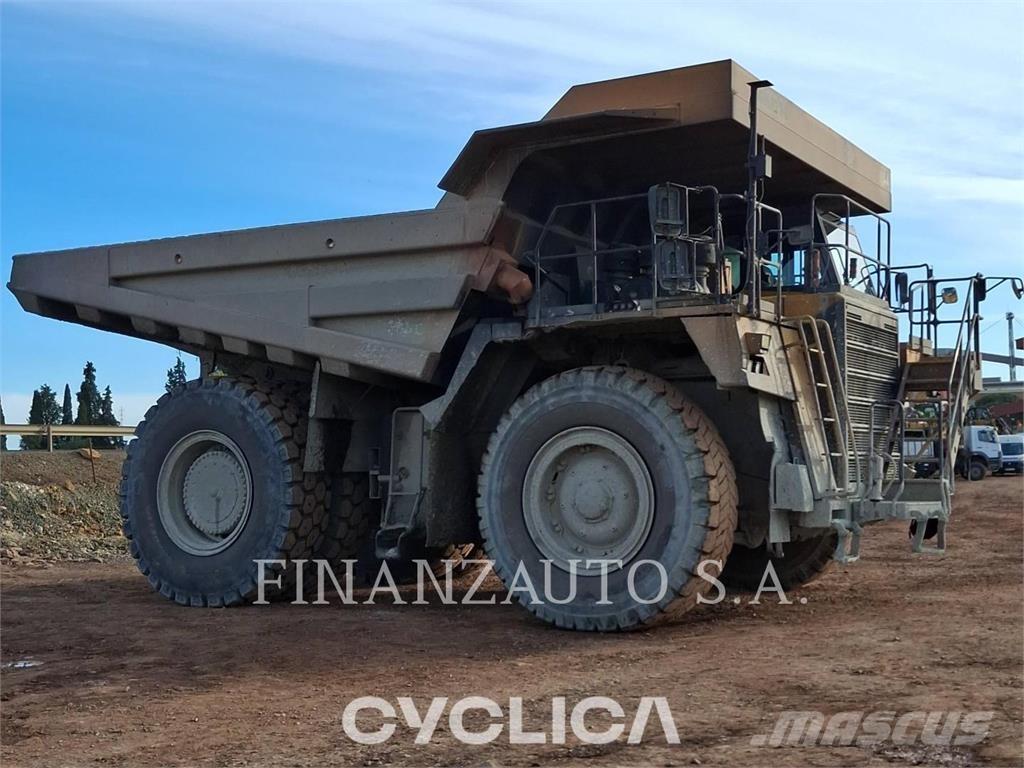 Komatsu HD785-7 Zglobni demperji