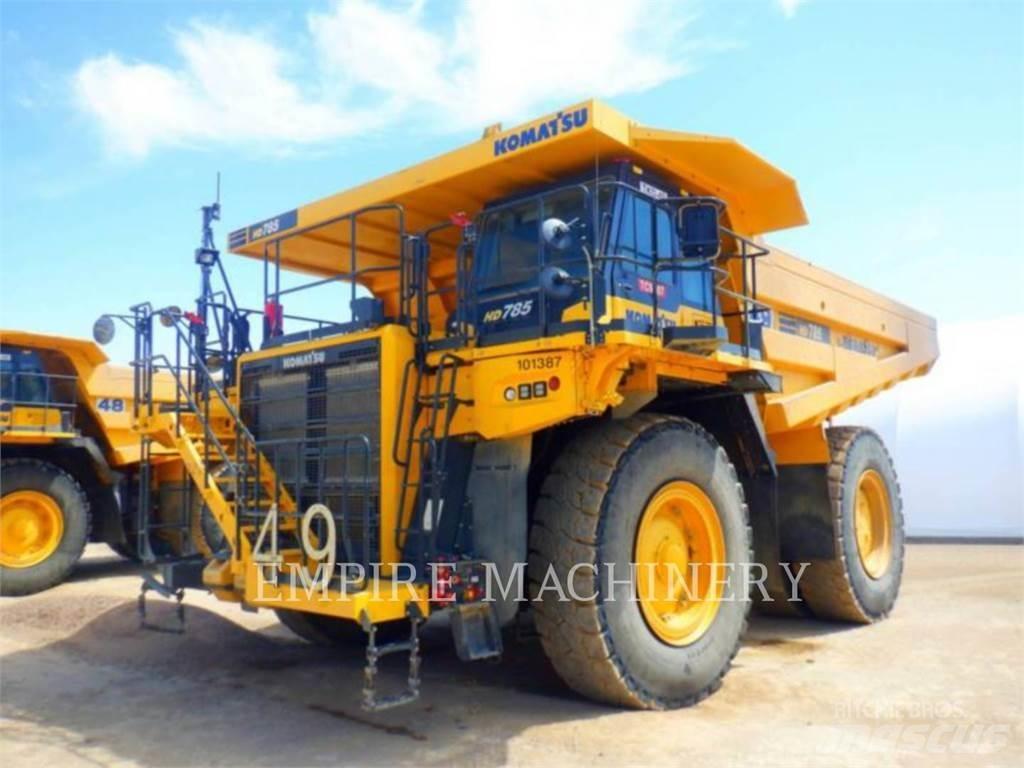 Komatsu HD785-8 Zglobni demperji