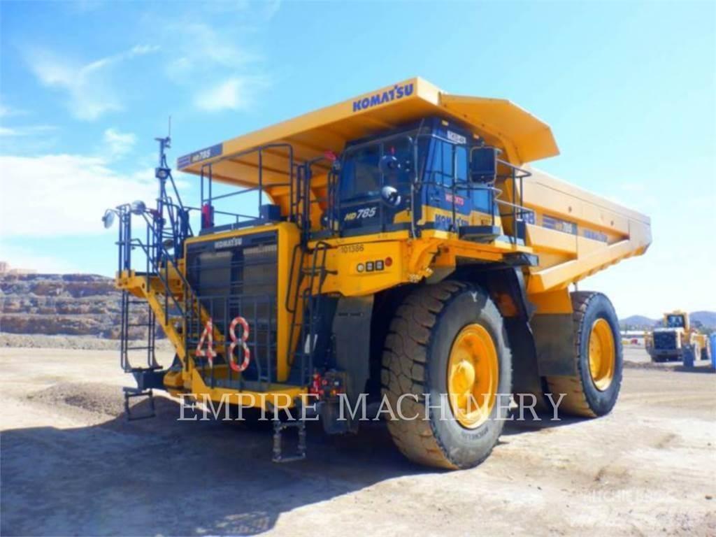 Komatsu HD785-8 Zglobni demperji