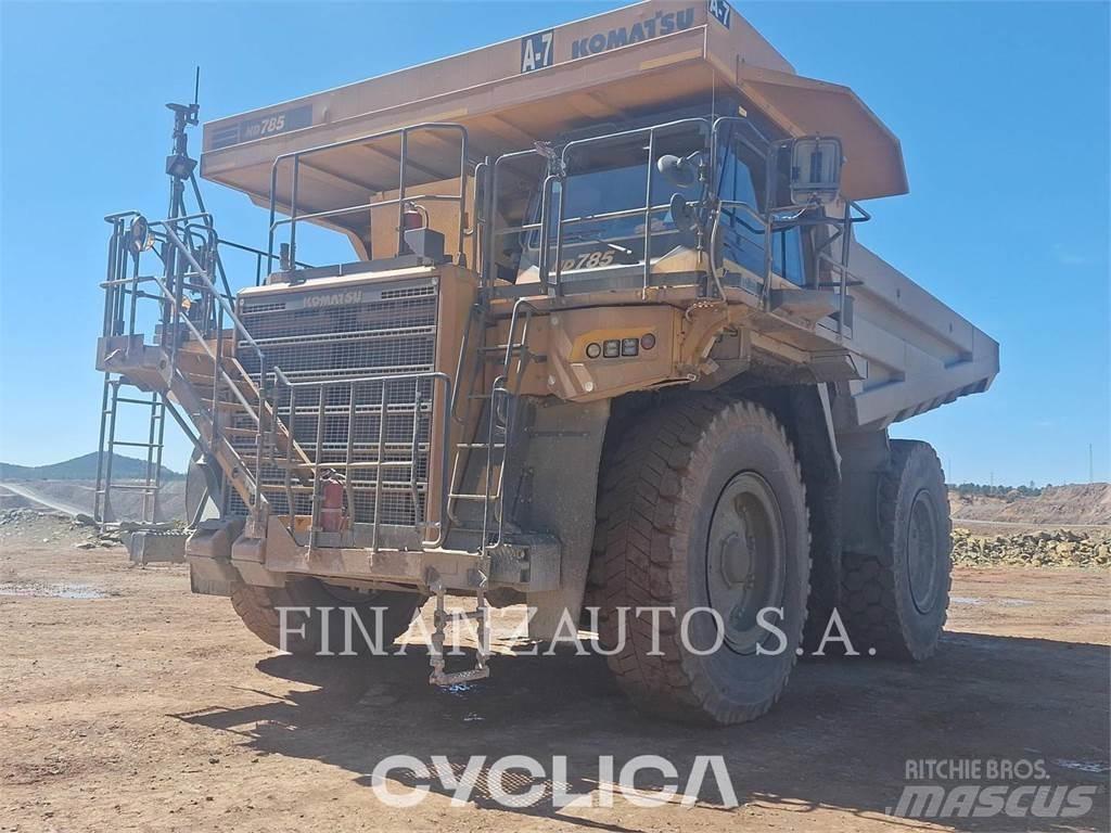 Komatsu HD785-8 Zglobni demperji