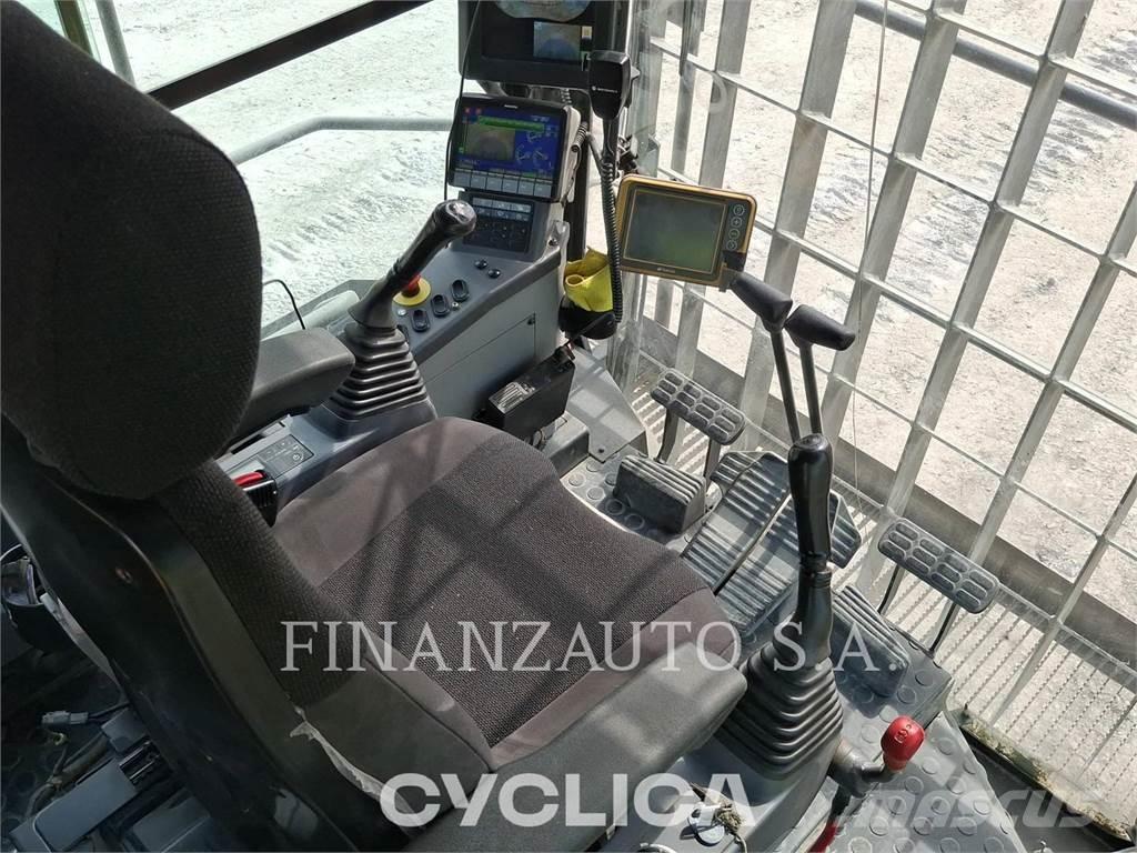 Komatsu PC2000-11 Bagri goseničarji