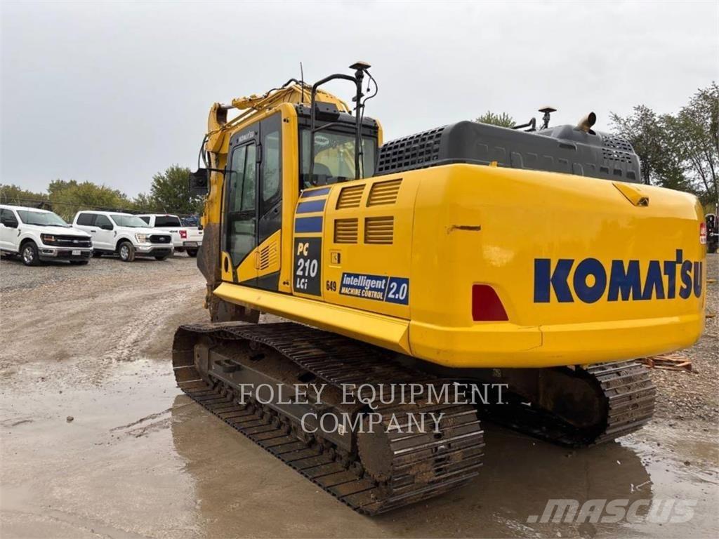 Komatsu PC210 Bagri goseničarji