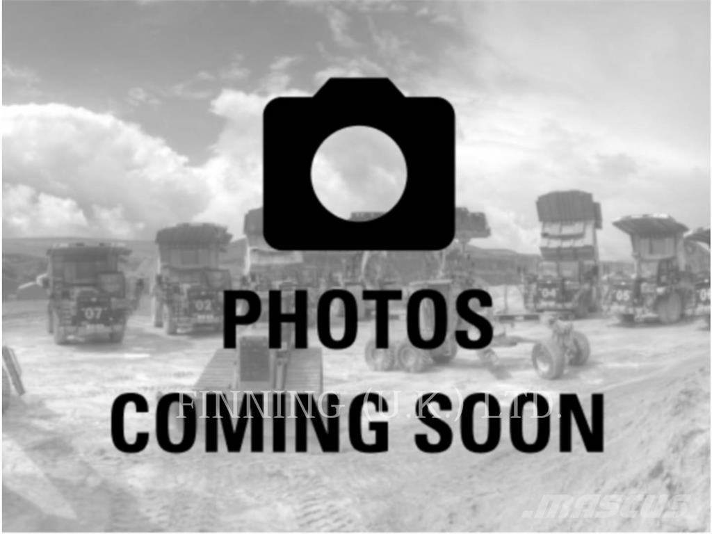 Komatsu PC210-11E0 Bagri goseničarji