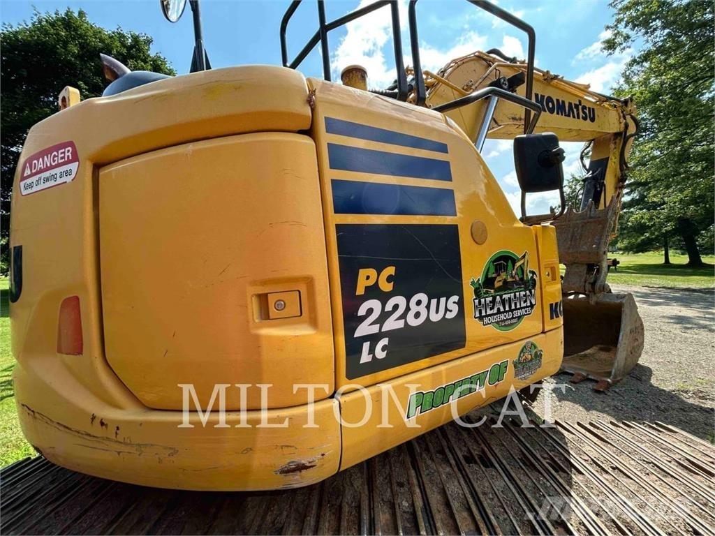 Komatsu PC228USLC-10 Bagri goseničarji