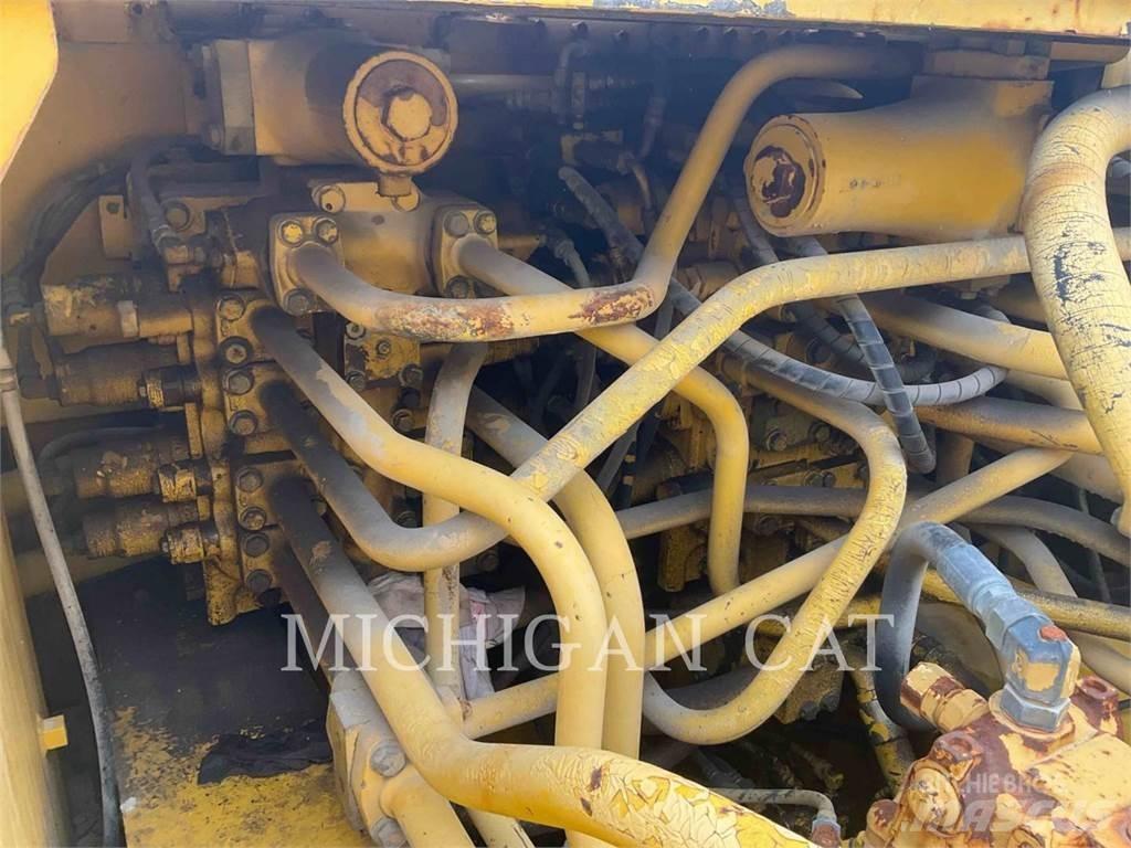 Komatsu PC750LC-6K Bagri goseničarji