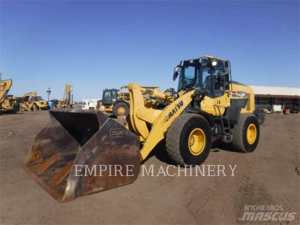 Komatsu WA320-8 Kolesni nakladalci