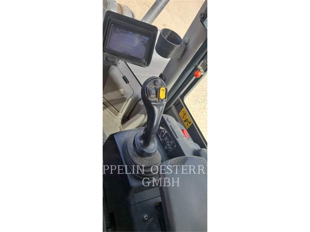Komatsu WA470-7 Kolesni nakladalci