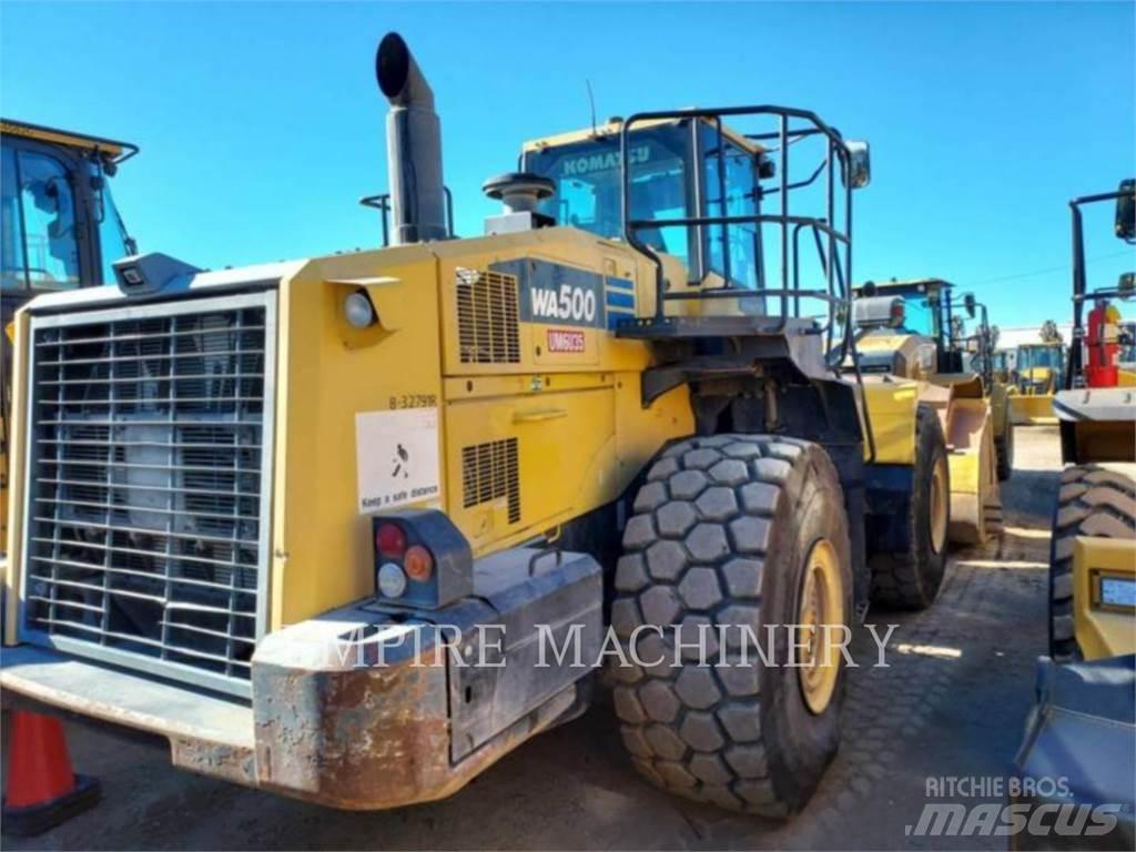 Komatsu WA500-7 Kolesni nakladalci