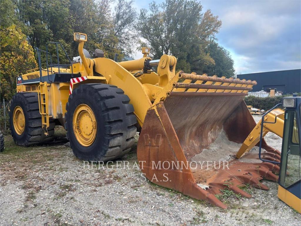 Komatsu WA700 Kolesni nakladalci