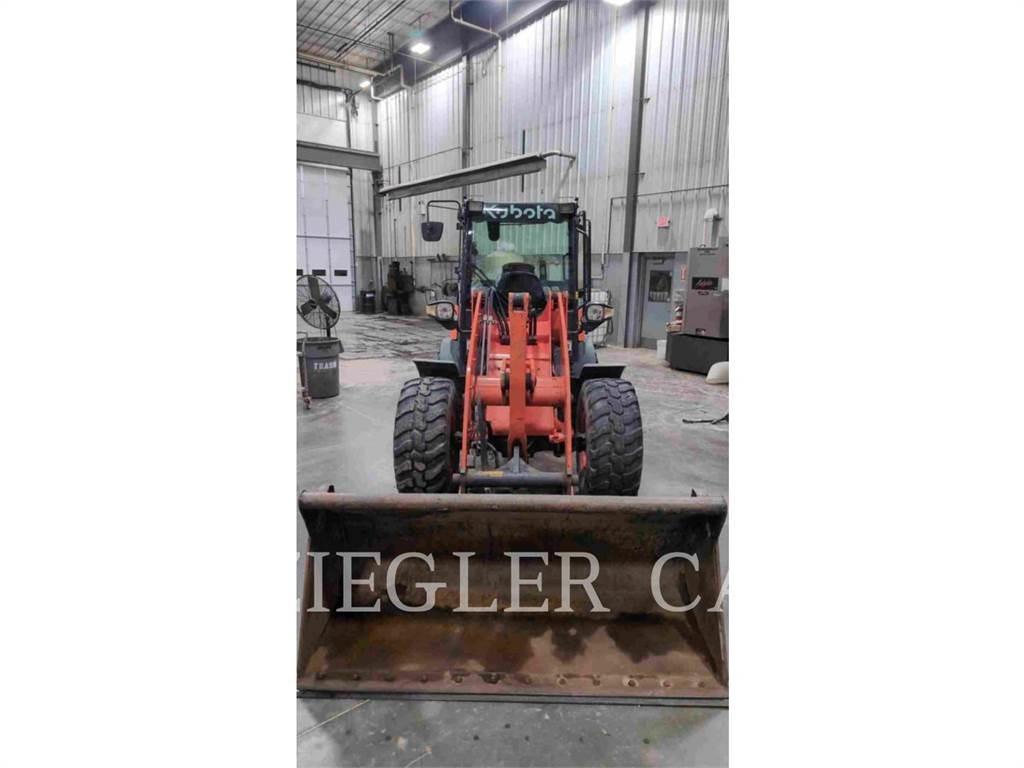 Kubota R630 Kolesni nakladalci