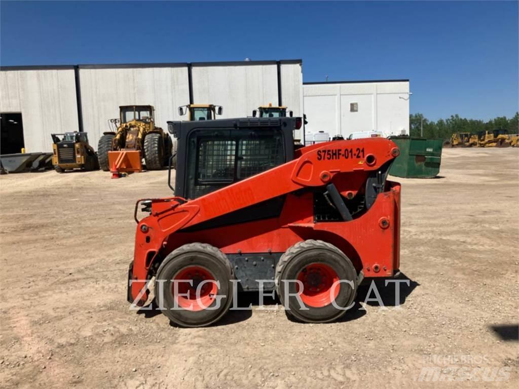 Kubota SSV75 Skid steer mini nakladalci