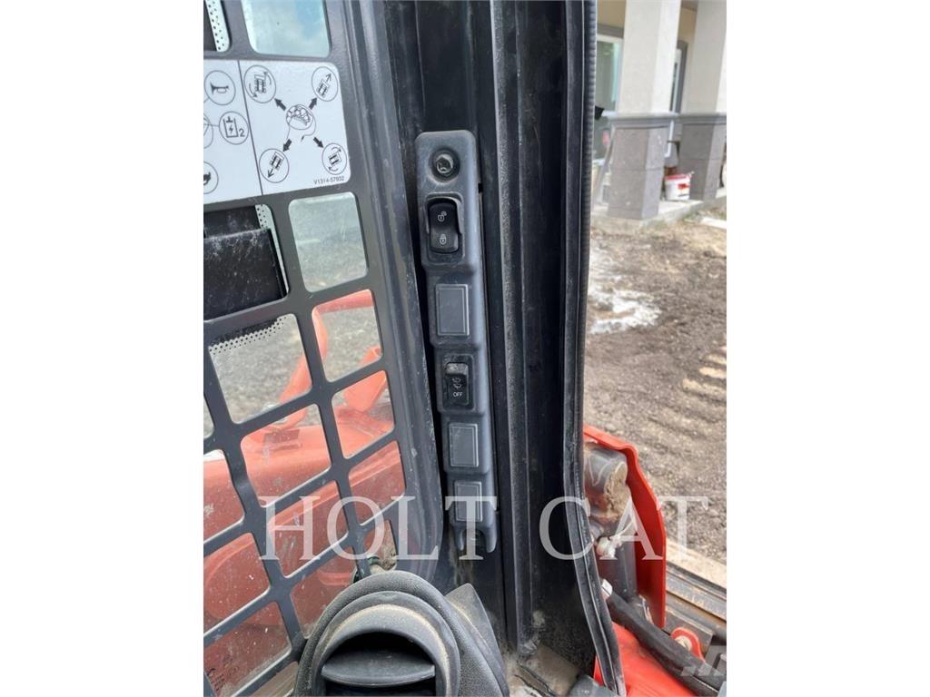 Kubota SSV75 Skid steer mini nakladalci