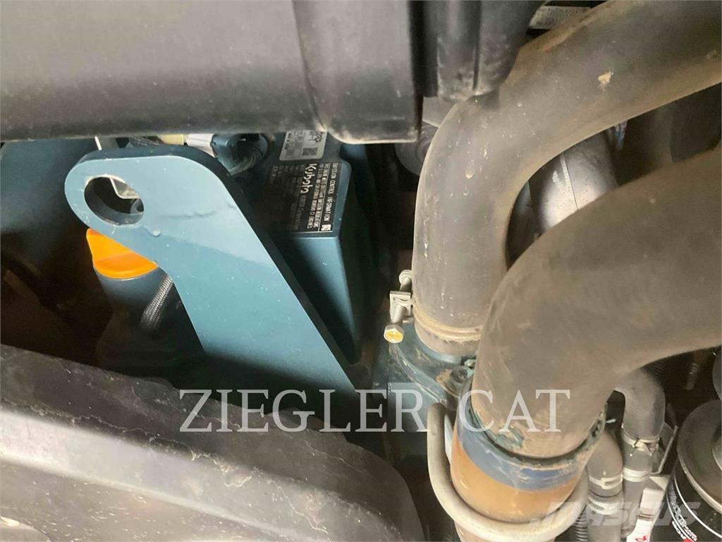 Kubota SSV75 Skid steer mini nakladalci