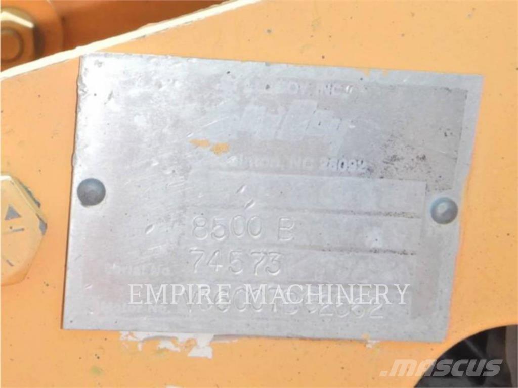 LeeBoy L8500B Asfaltni finišerji