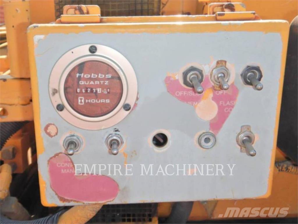 LeeBoy L8500T Asfaltni finišerji