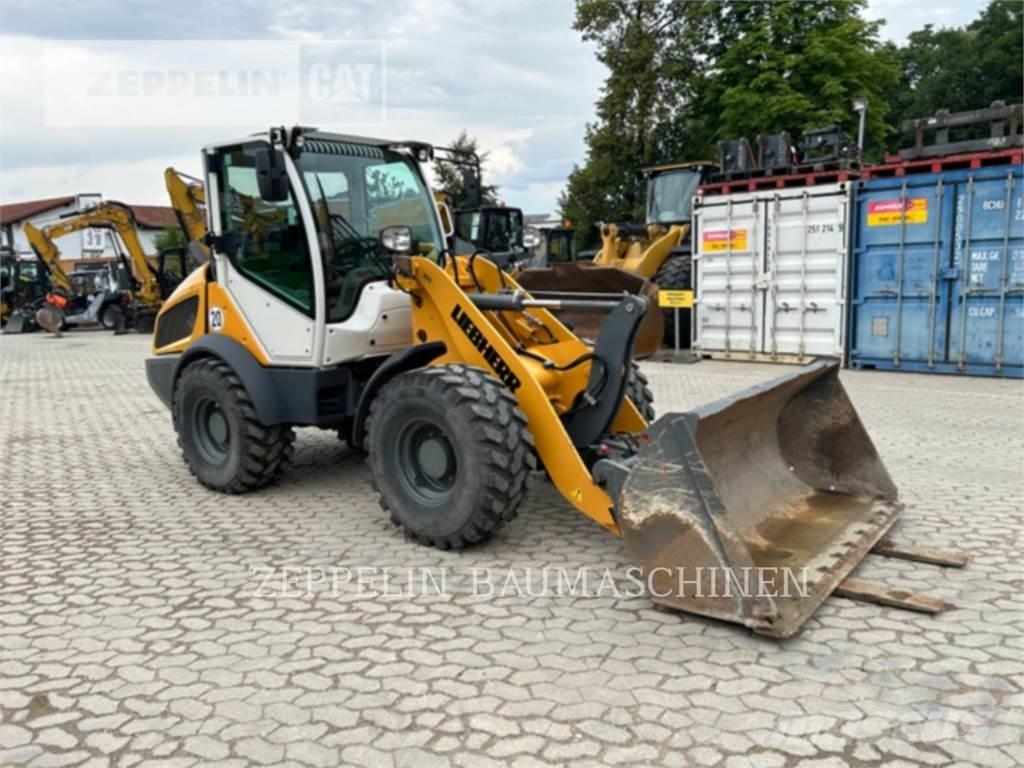 Liebherr L506 Kolesni nakladalci