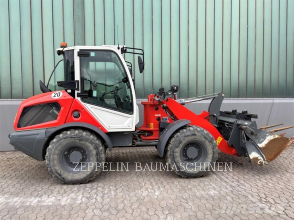 Liebherr L506 Kolesni nakladalci