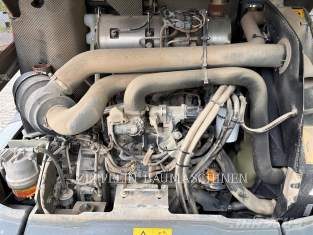 Liebherr L506 Kolesni nakladalci