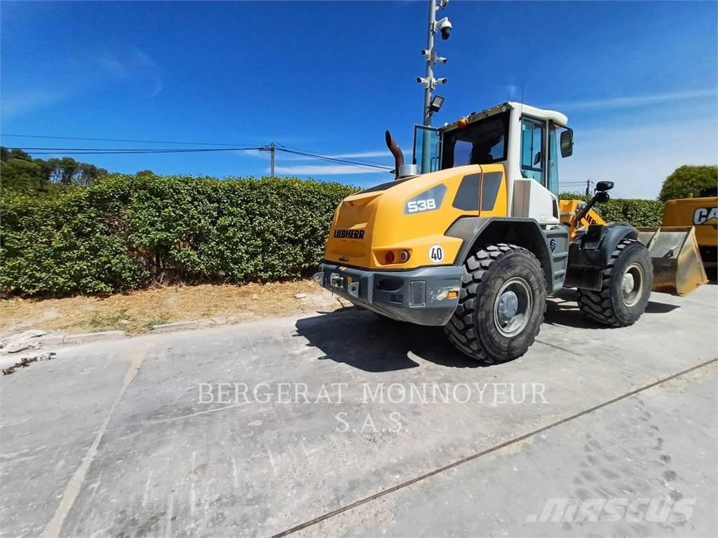 Liebherr L538 Kolesni nakladalci