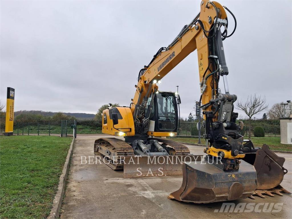 Liebherr R920 Bagri goseničarji