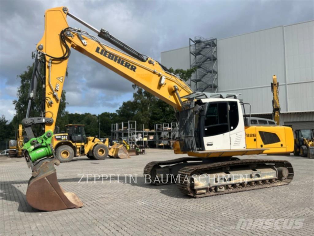 Liebherr R926 Bagri goseničarji