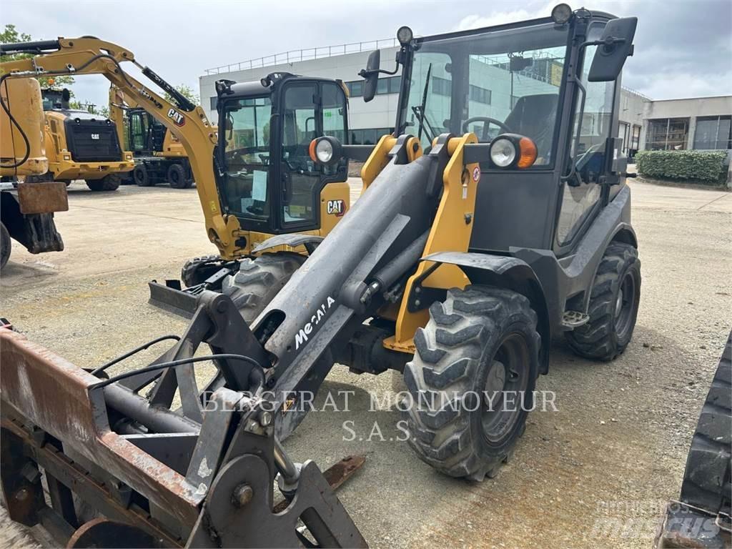 Mecalac AX850 Kolesni nakladalci