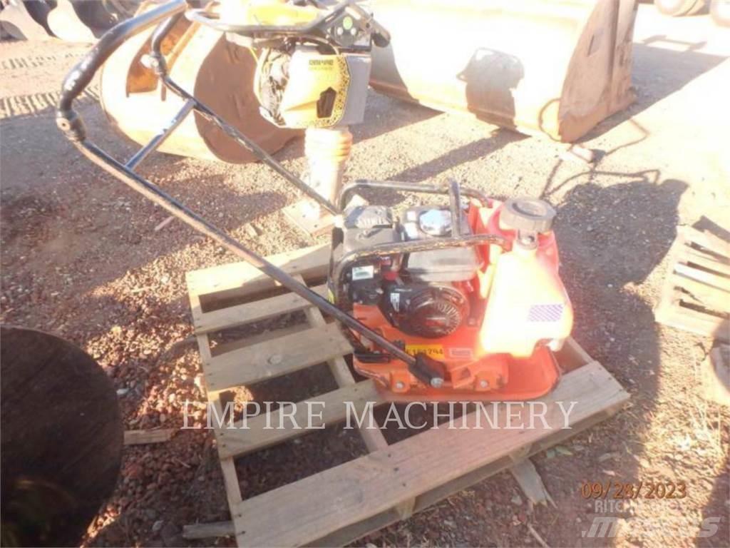 MultiQuip 20PLTCOMP Kolesni nakladalci