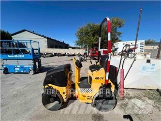 MultiQuip RL AR14H Dvojni valjarji
