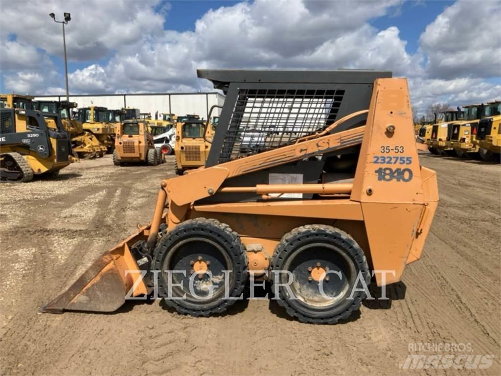 New Holland 1840 Skid steer mini nakladalci
