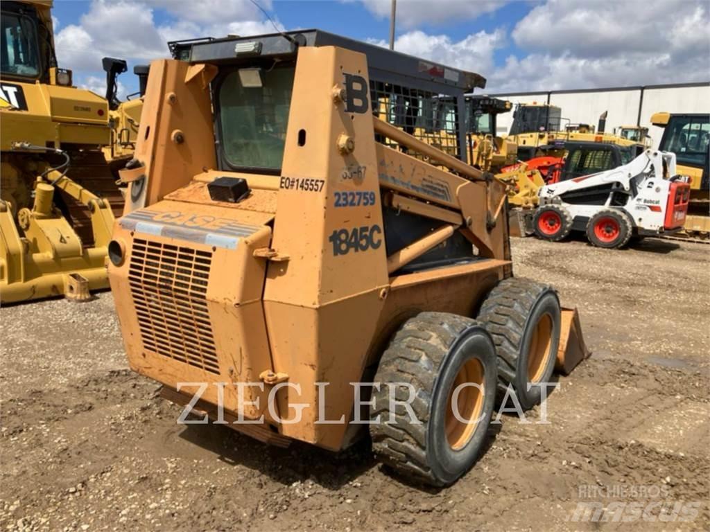 New Holland 1845 Skid steer mini nakladalci