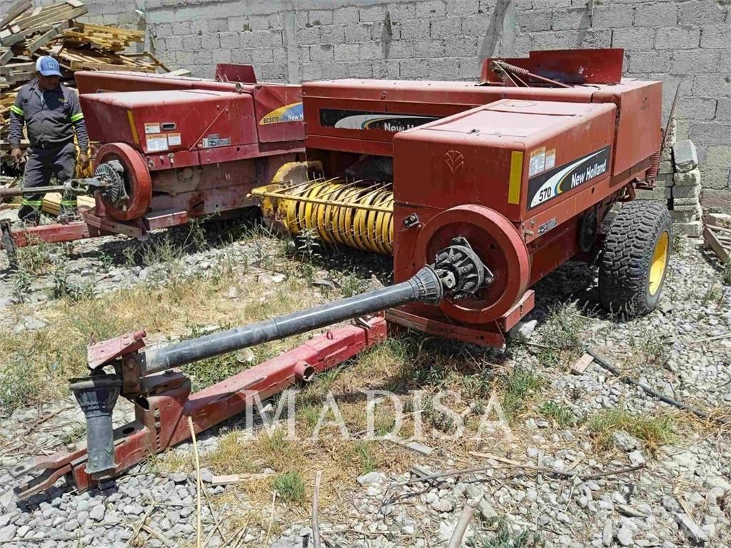 New Holland 570 Harvesterji