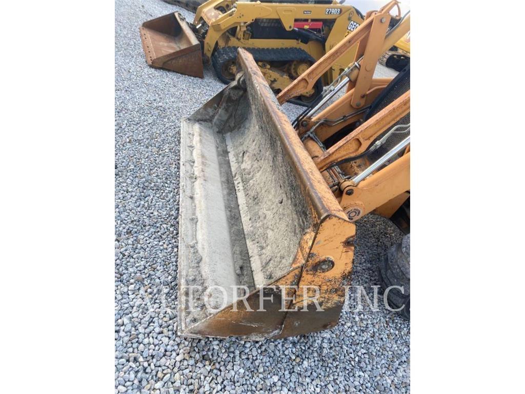 New Holland 590SM Rovokopači