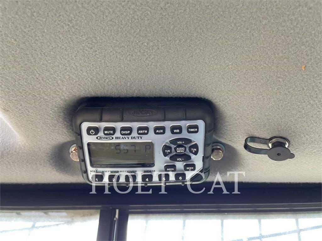 New Holland C237 Nakladalci goseničarji