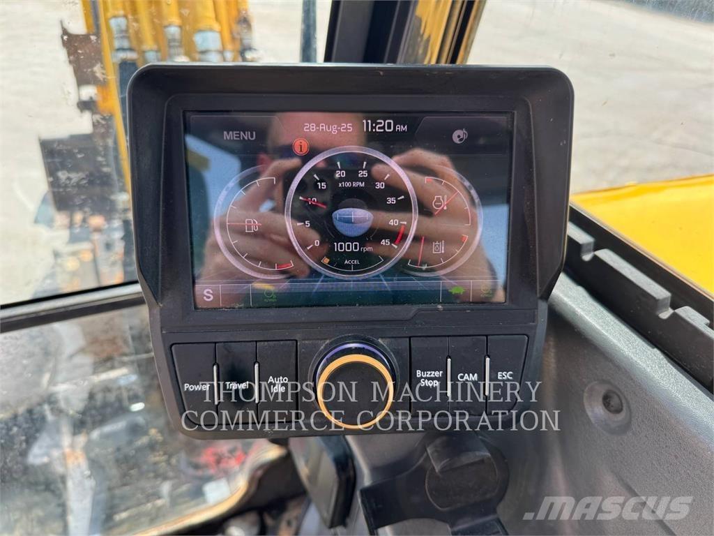 New Holland E60C Mini bagri <7t