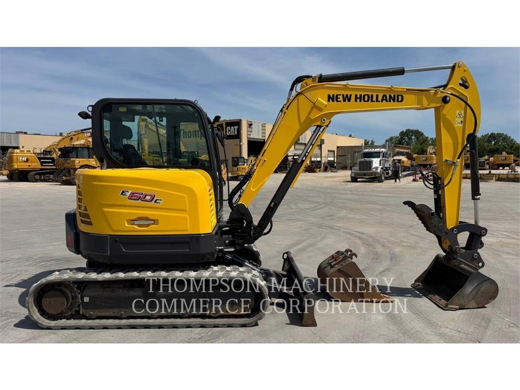 New Holland E60C Mini bagri <7t