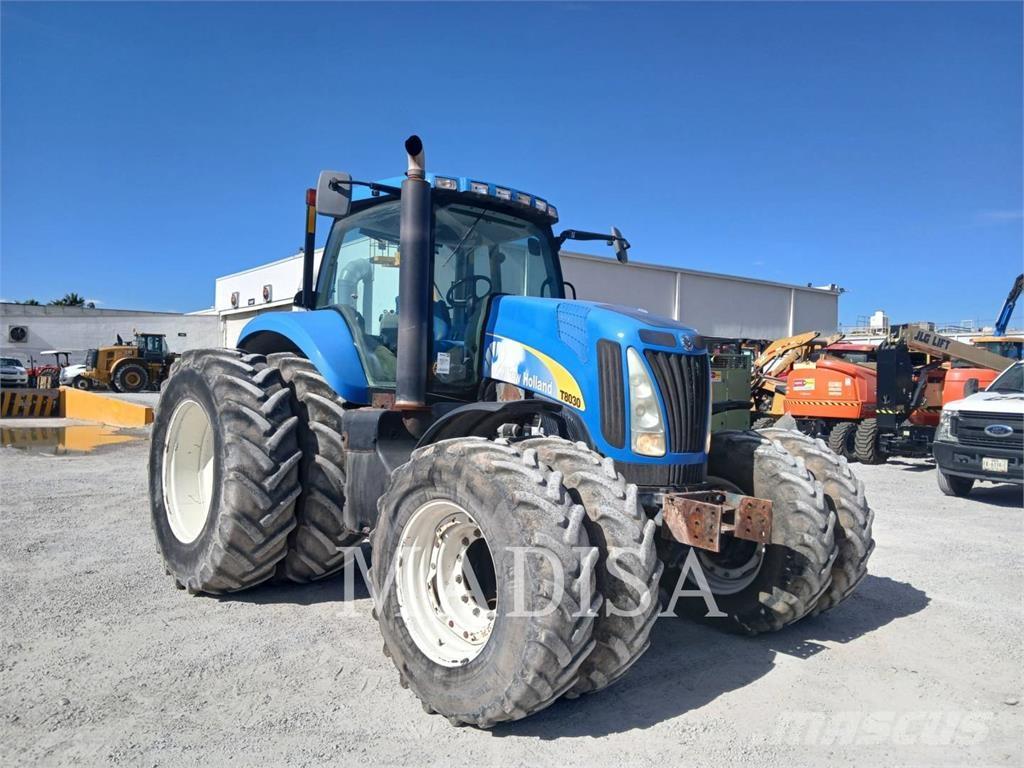 New Holland T8030 Traktorji
