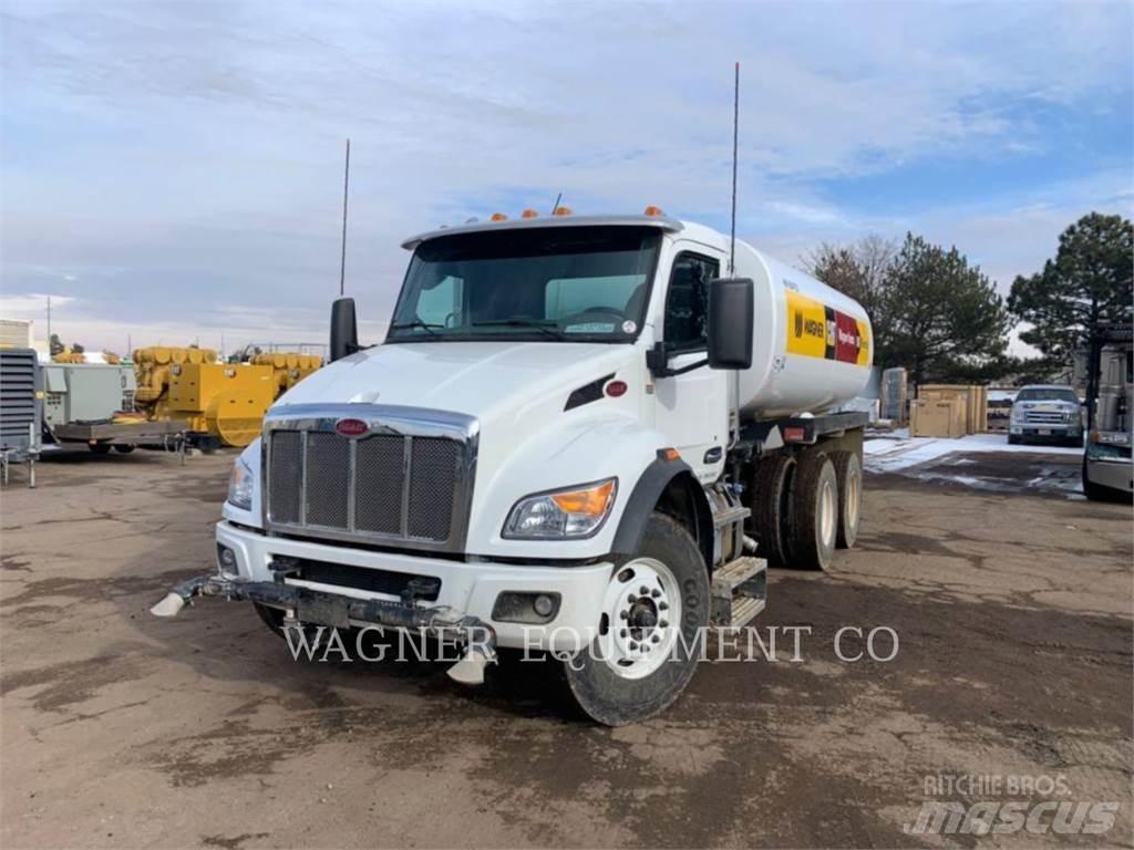 Peterbilt 4000G 548 Tovornjaki za vodo