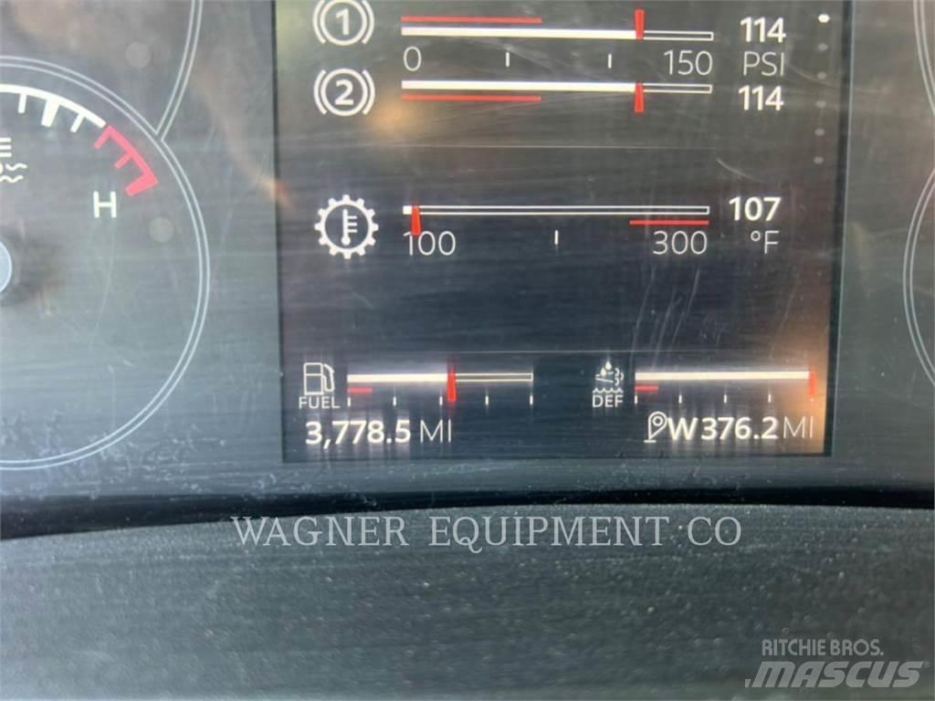 Peterbilt 4000G 548 Tovornjaki za vodo
