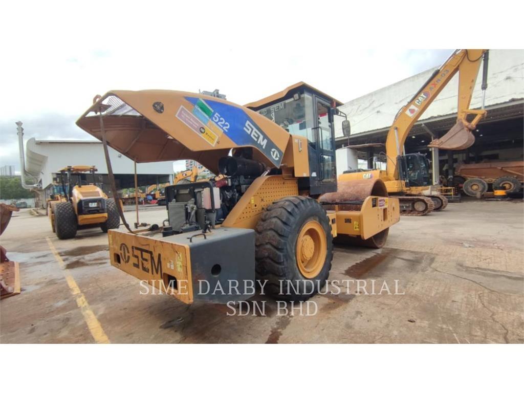 SEM MACHINERY SEM 522 Kompaktorji tal