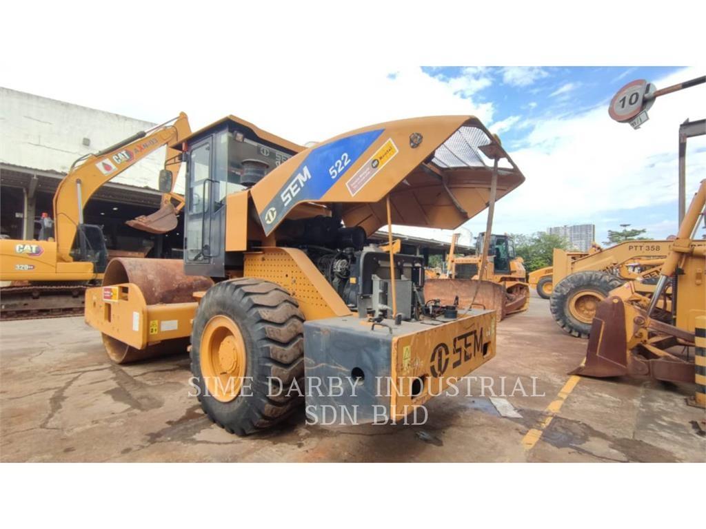 SEM MACHINERY SEM 522 Kompaktorji tal