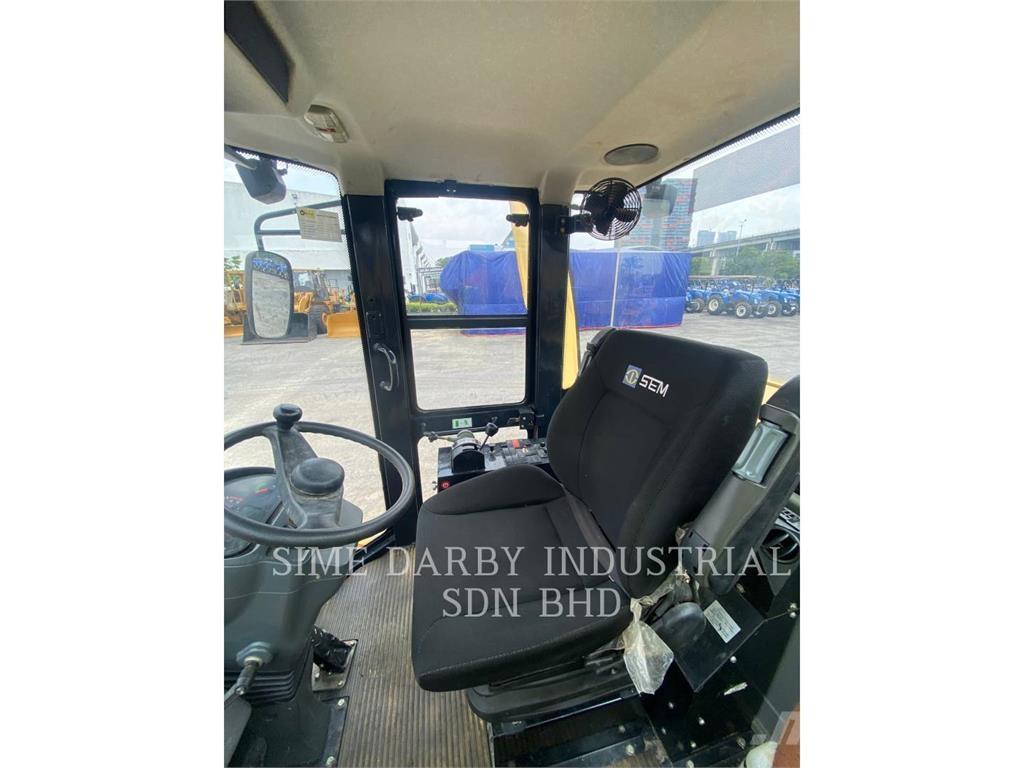 SEM MACHINERY SEM 522 Kompaktorji tal