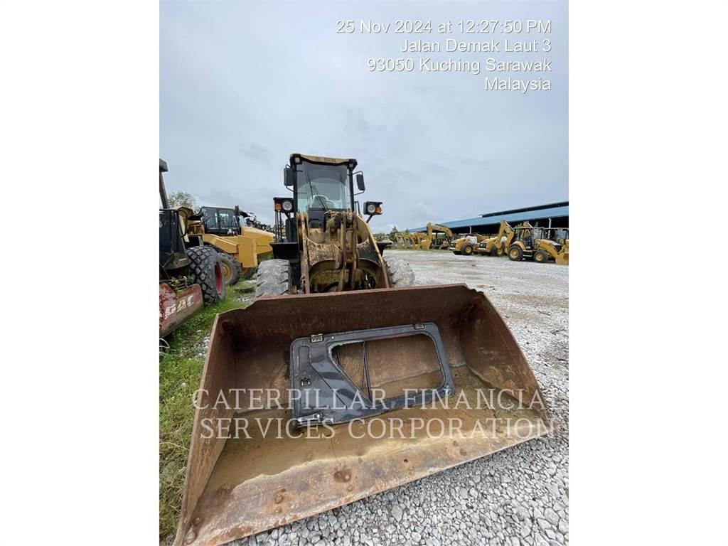 SEM MACHINERY SEM636D Kolesni nakladalci