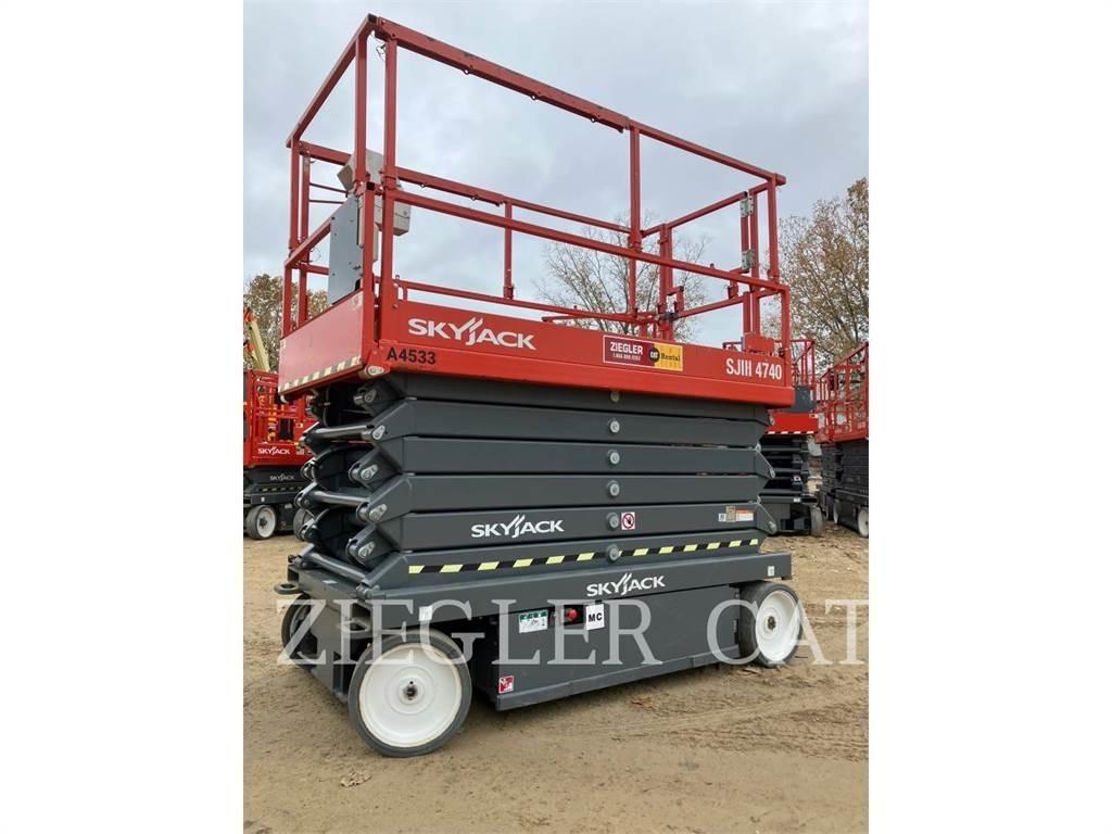 Skyjack SJ4740 Škarjaste dvižne ploščadi