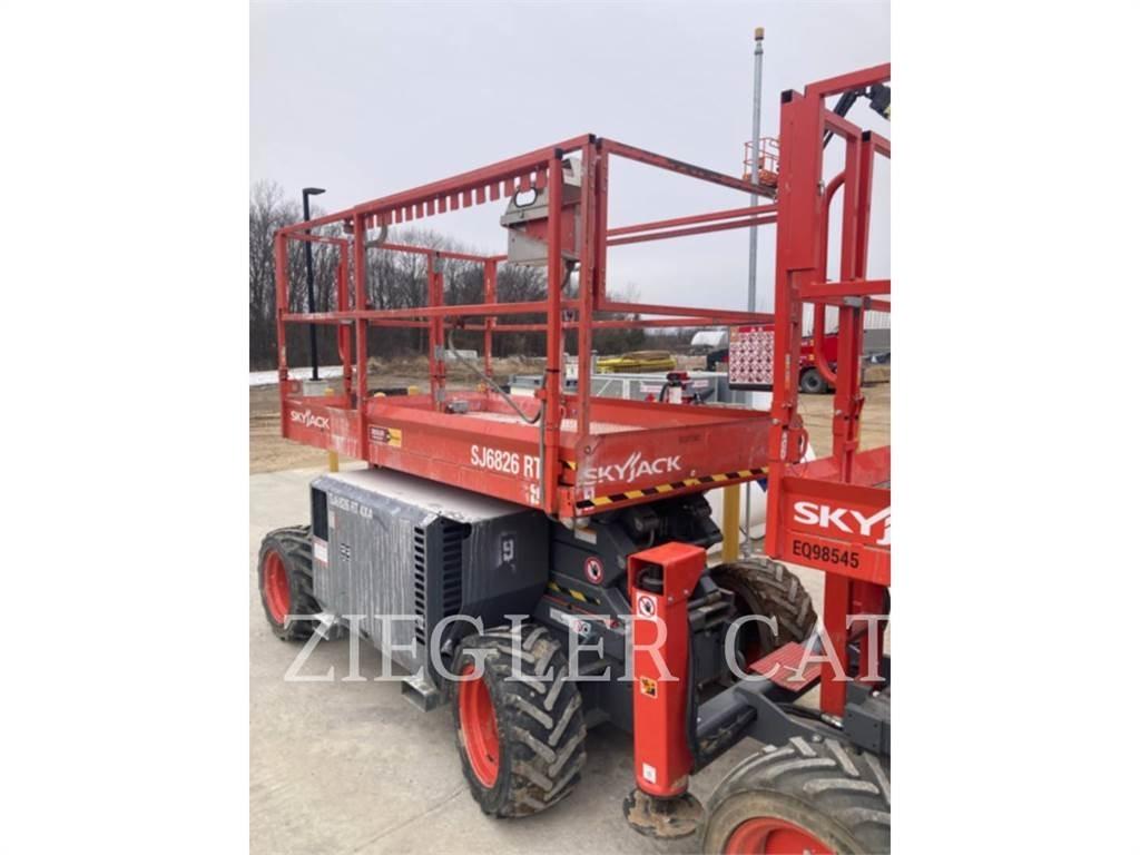 Skyjack SJ6826RT Škarjaste dvižne ploščadi
