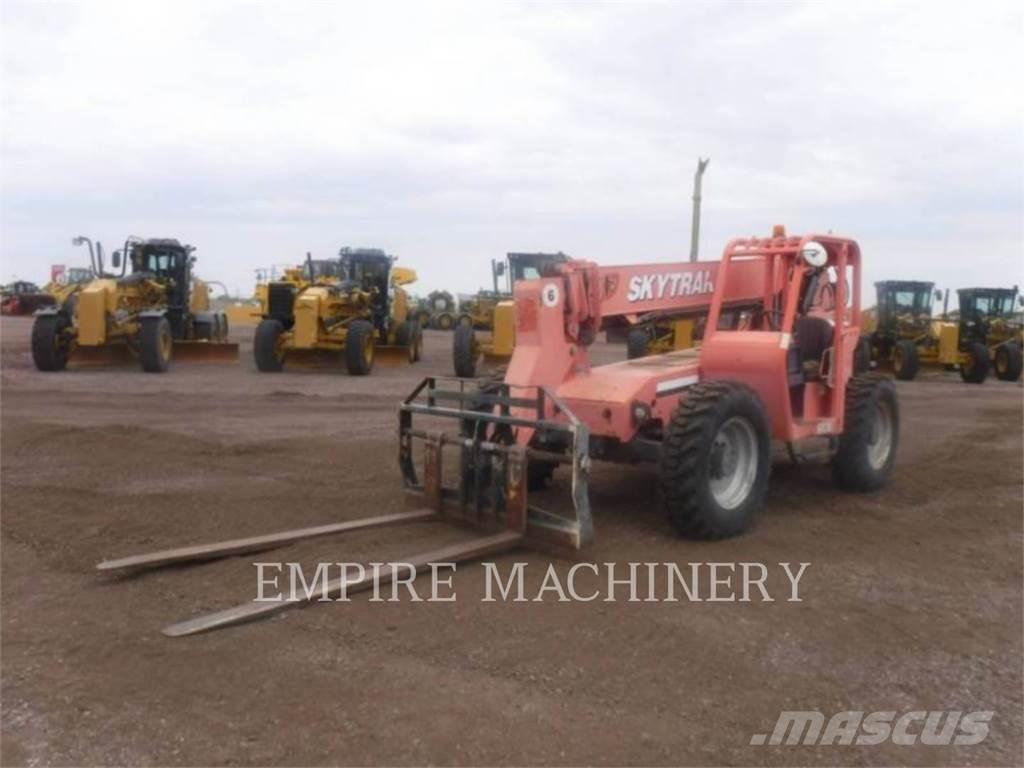 SkyTrak 6036 Zglobne dvižne ploščadi