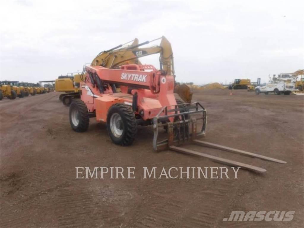 SkyTrak 6036 Zglobne dvižne ploščadi