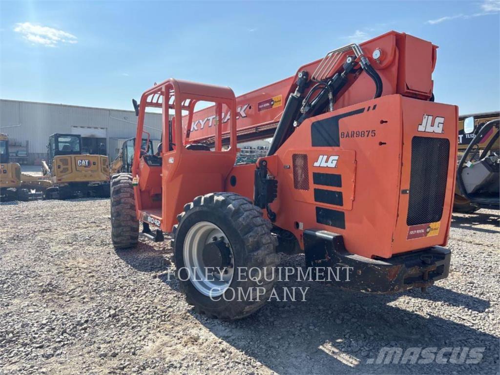 SkyTrak 8042O Teleskopski viličarji